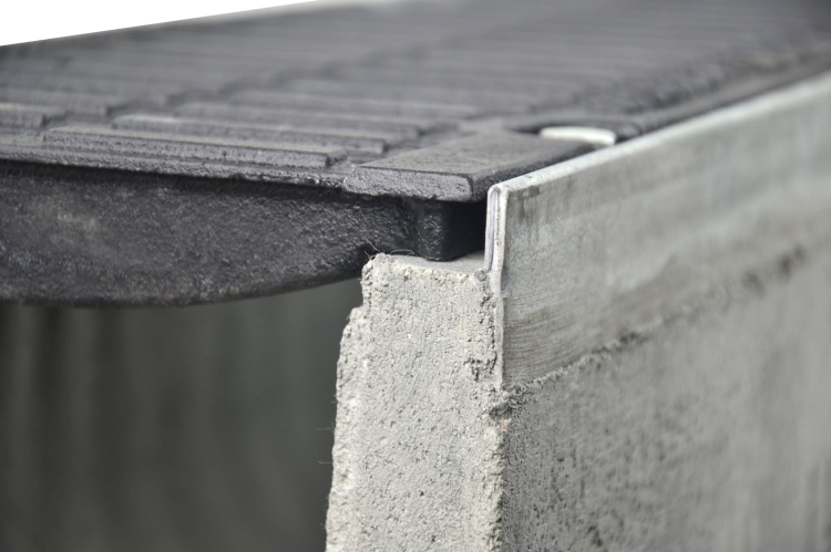 Kanał DN150 H210 D400 21x21x100[cm] Odwodnienie Liniowe korytko betonowe wzmacniane / ruszt żeliwny