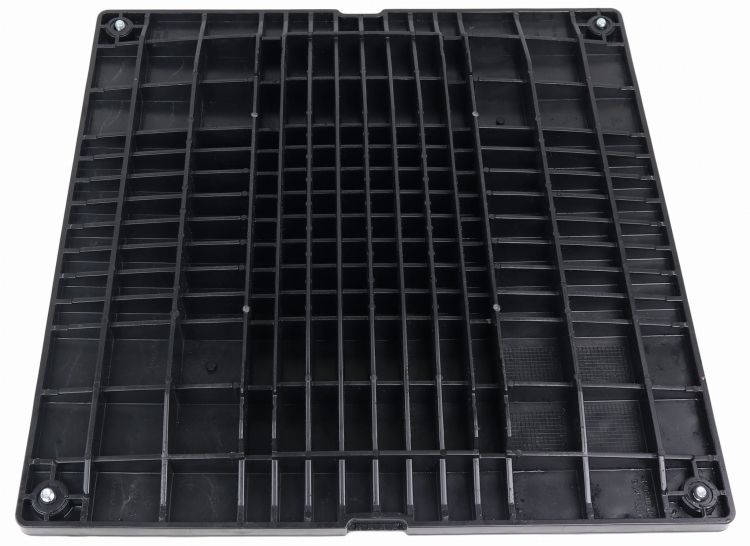 Właz 70x70(60x60)cm plastikowy kwadratowy czarny A15