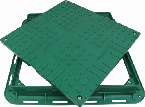 Właz 70x70(60x60)cm plastikowy kwadratowy zielony A15