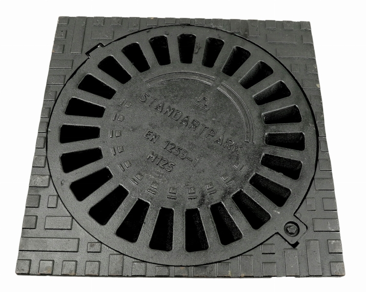 Wpust Posadzkowy 400x400 żeliwny klasa M125 odpływ pionowy DN160