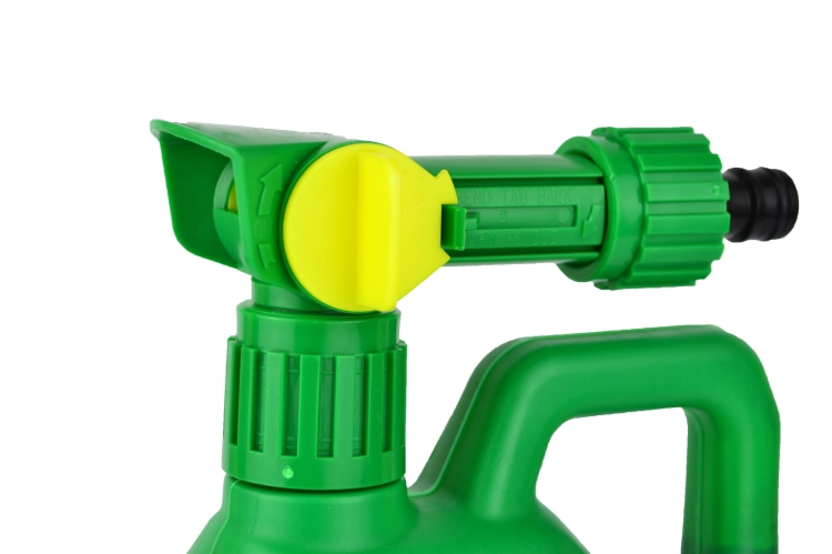 humus_active_spray_1_semer.jpg