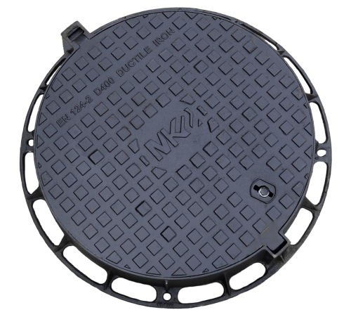 Właz Ø600 60cm (785mm) D400 żeliwny zawias rygiel